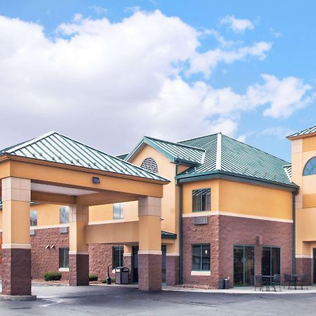 Days Inn By Wyndham Brewerton/ Syracuse Near Oneida Lake Exteriér fotografie